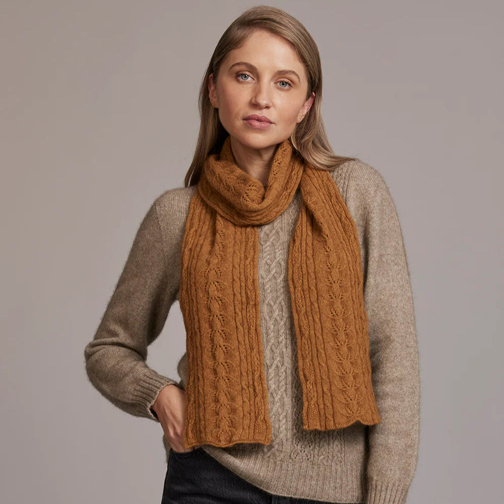 Cable Scarf 669