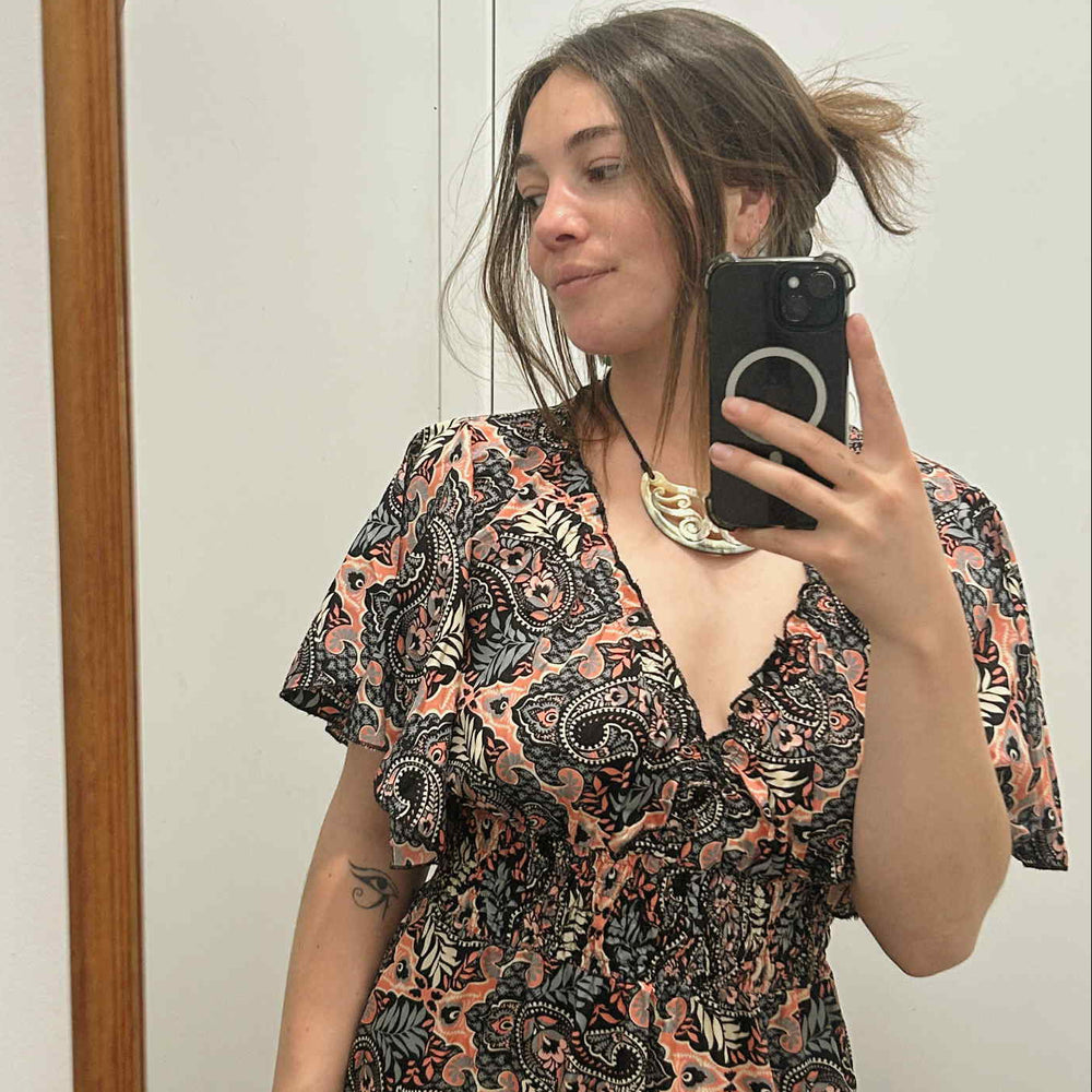 
                  
                    Load image into Gallery viewer, Bella Dress
                  
                