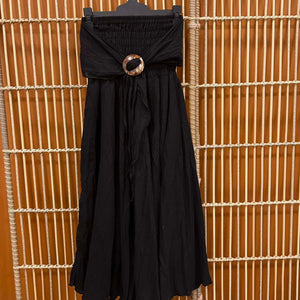 
                  
                    Load image into Gallery viewer, Coconut Buckle Skirt
                  
                
