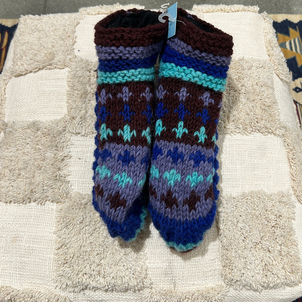 
                  
                    Load image into Gallery viewer, Cold Flame Slippers
                  
                