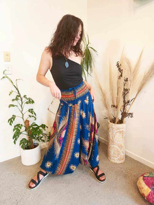 
                  
                    Load image into Gallery viewer, Funky Aladdin Pants
                  
                