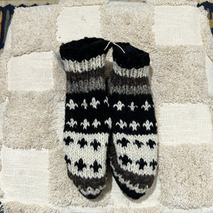 
                  
                    Load image into Gallery viewer, River Clay Slippers
                  
                