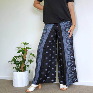 
                  
                    Load image into Gallery viewer, 5017  Pants
                  
                