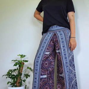 
                  
                    Load image into Gallery viewer, 5017  Pants
                  
                