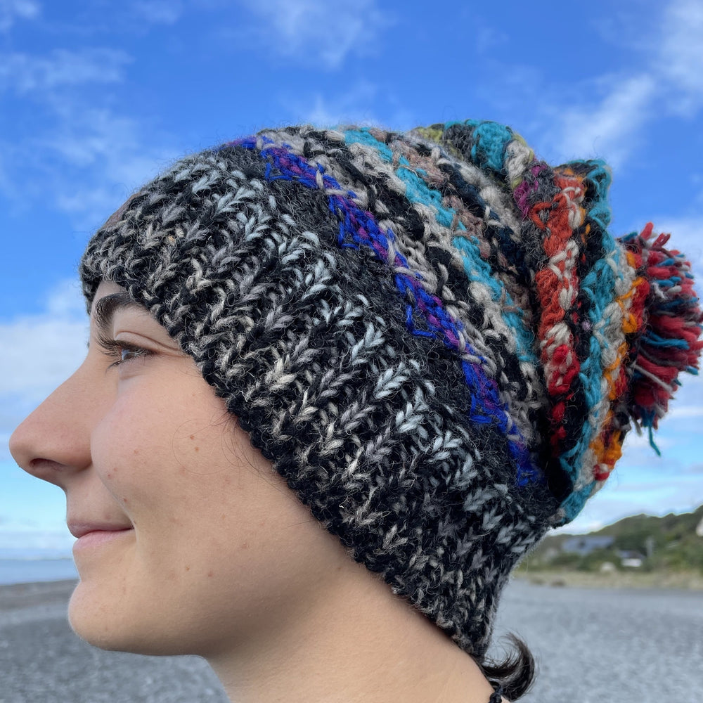 
                  
                    Load image into Gallery viewer, Beanie Slouch Wool
                  
                