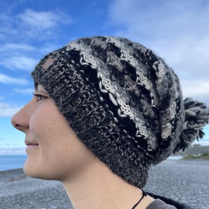 
                  
                    Load image into Gallery viewer, Beanie Slouch Wool
                  
                