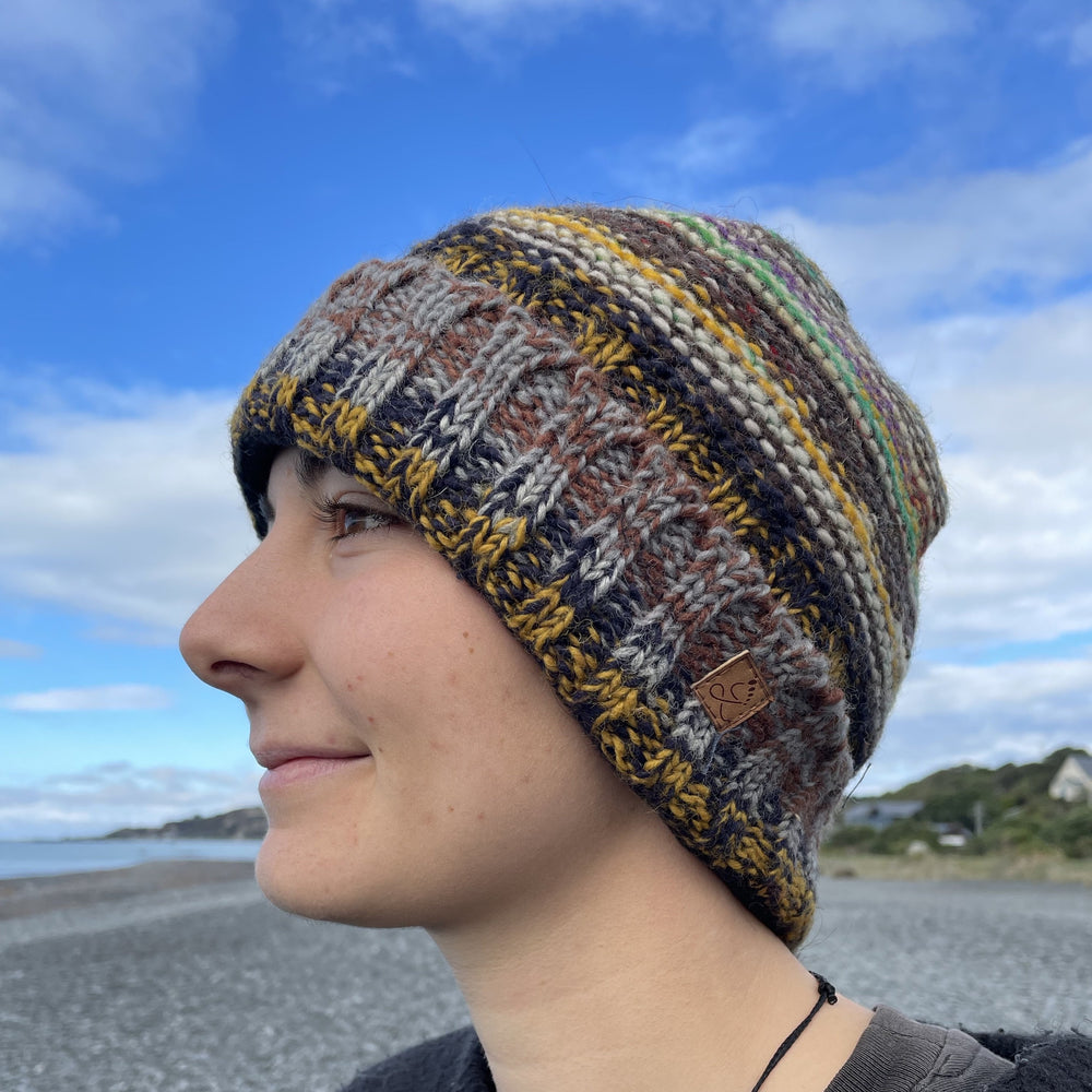 
                  
                    Load image into Gallery viewer, Beanie Unisex
                  
                