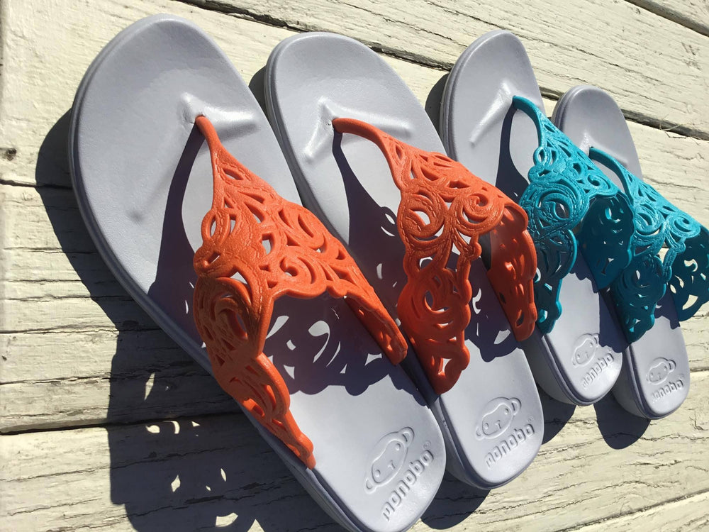 
                  
                    Load image into Gallery viewer, Bella Jandals
                  
                