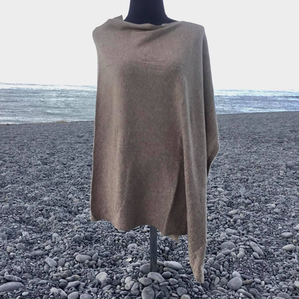 
                  
                    Load image into Gallery viewer, Cashmere Poncho
                  
                