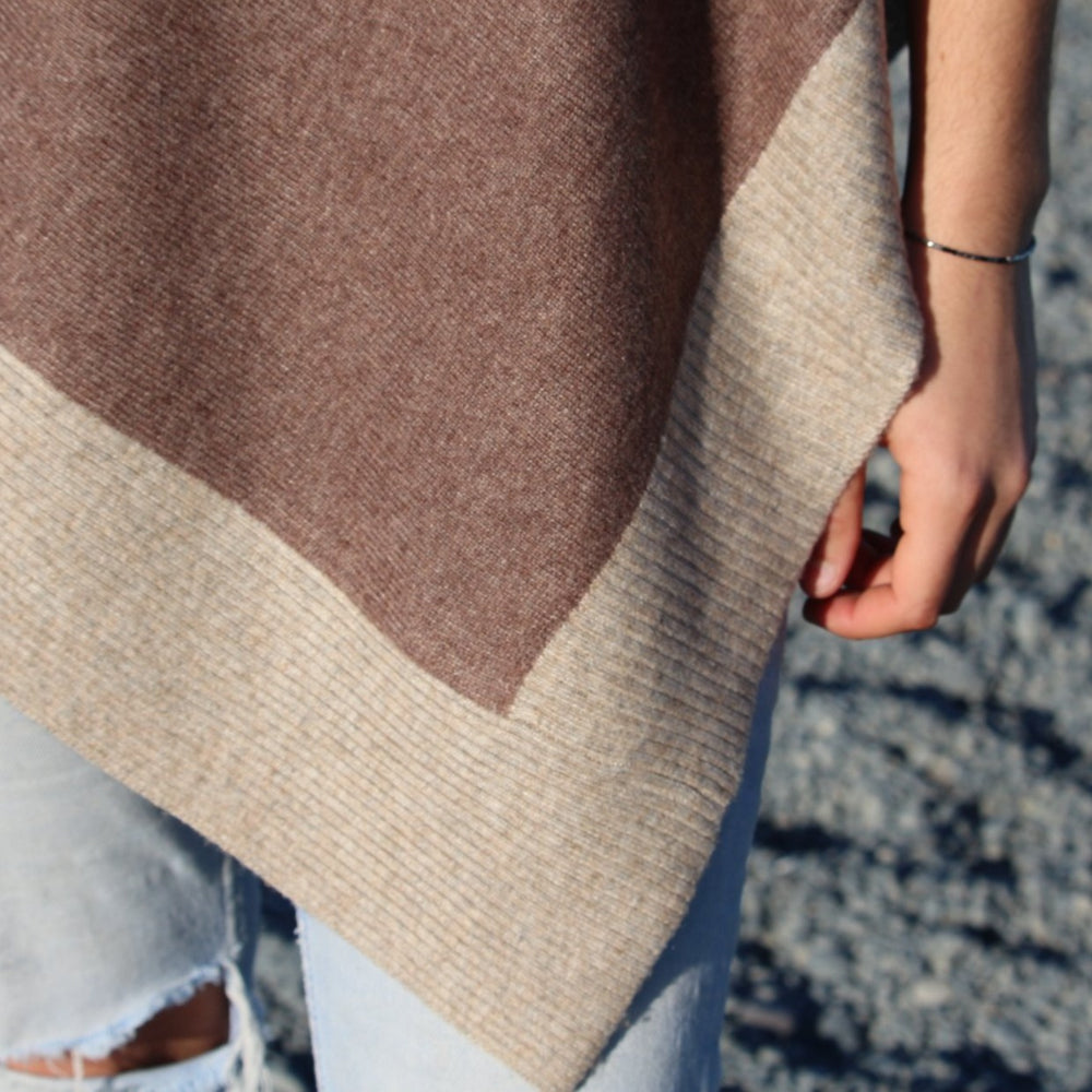 
                  
                    Load image into Gallery viewer, Cashmere Two Tone Poncho
                  
                