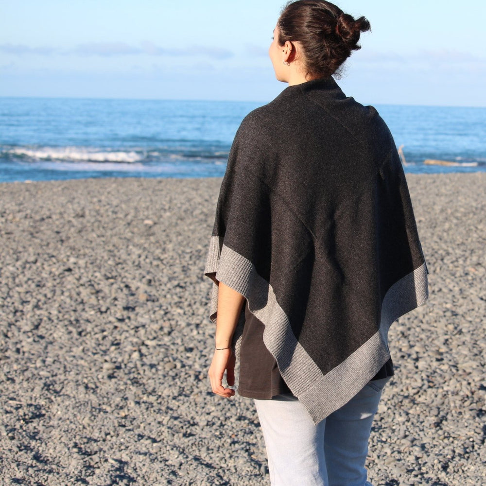 
                  
                    Load image into Gallery viewer, Cashmere Two Tone Poncho
                  
                