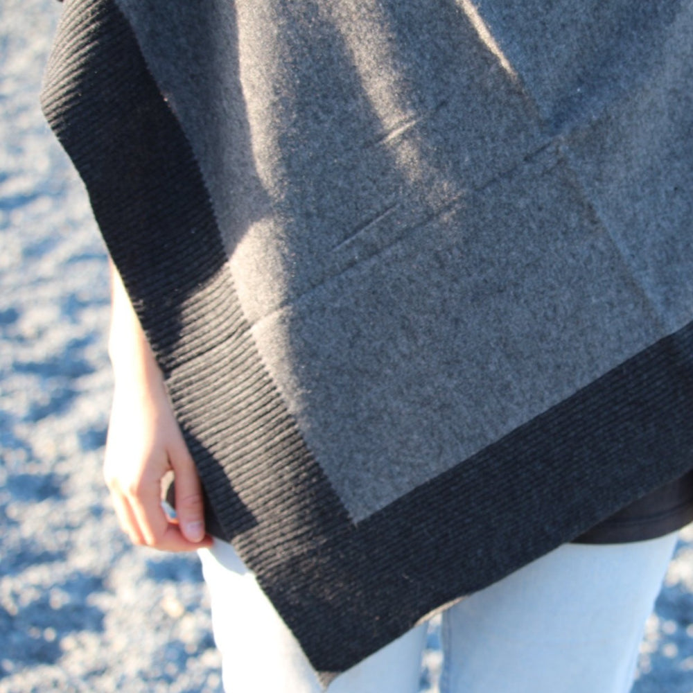 
                  
                    Load image into Gallery viewer, Cashmere Two Tone Poncho
                  
                