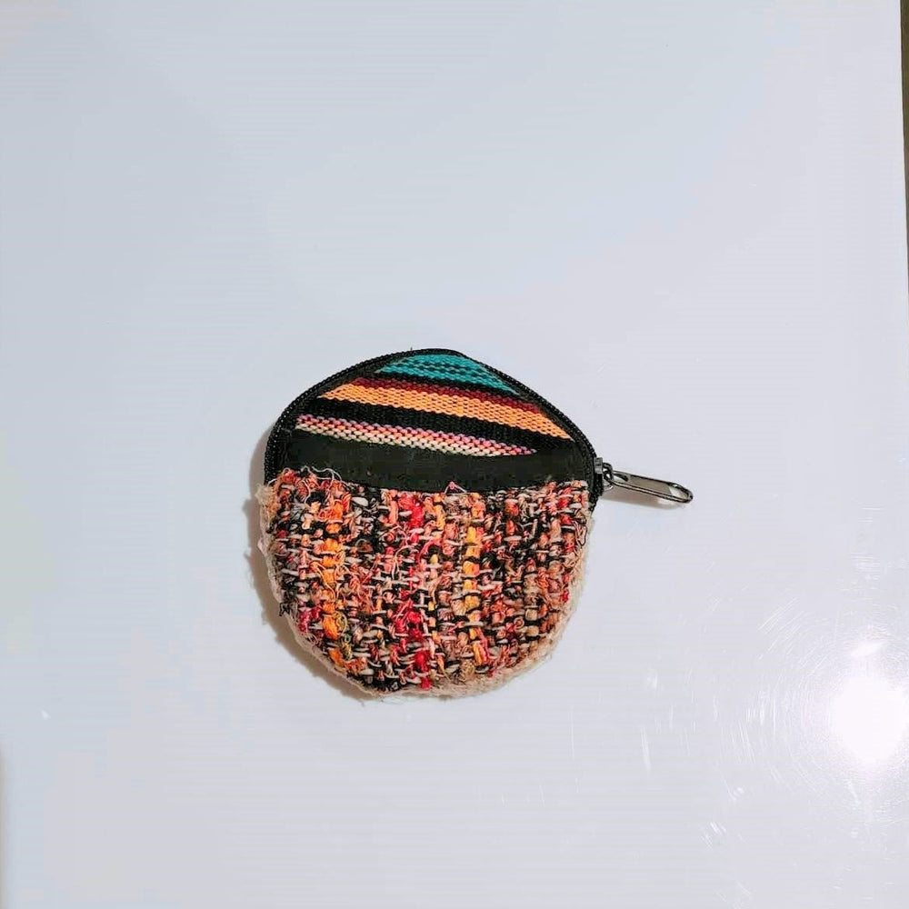 
                  
                    Load image into Gallery viewer, Circle Coin Purse
                  
                