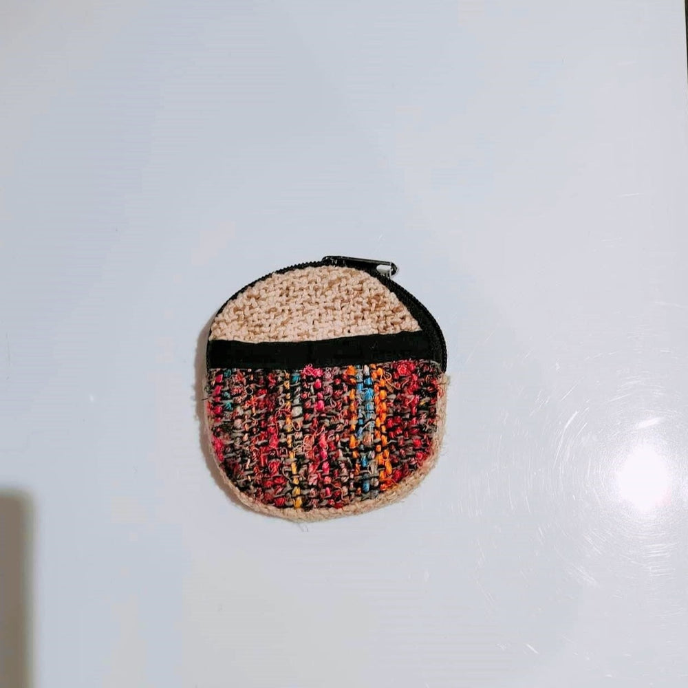 
                  
                    Load image into Gallery viewer, Circle Coin Purse
                  
                