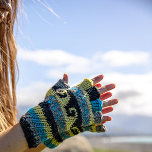 
                  
                    Load image into Gallery viewer, Nepal Fingerless Gloves
                  
                