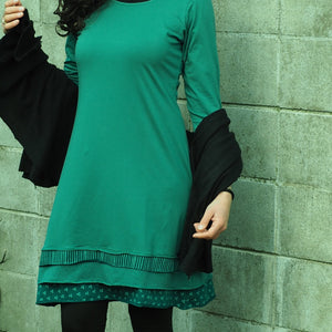 
                  
                    Load image into Gallery viewer, Dress MODR 31
                  
                