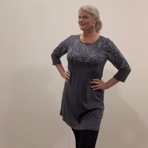 
                  
                    Load image into Gallery viewer, Dress TDR-1005
                  
                