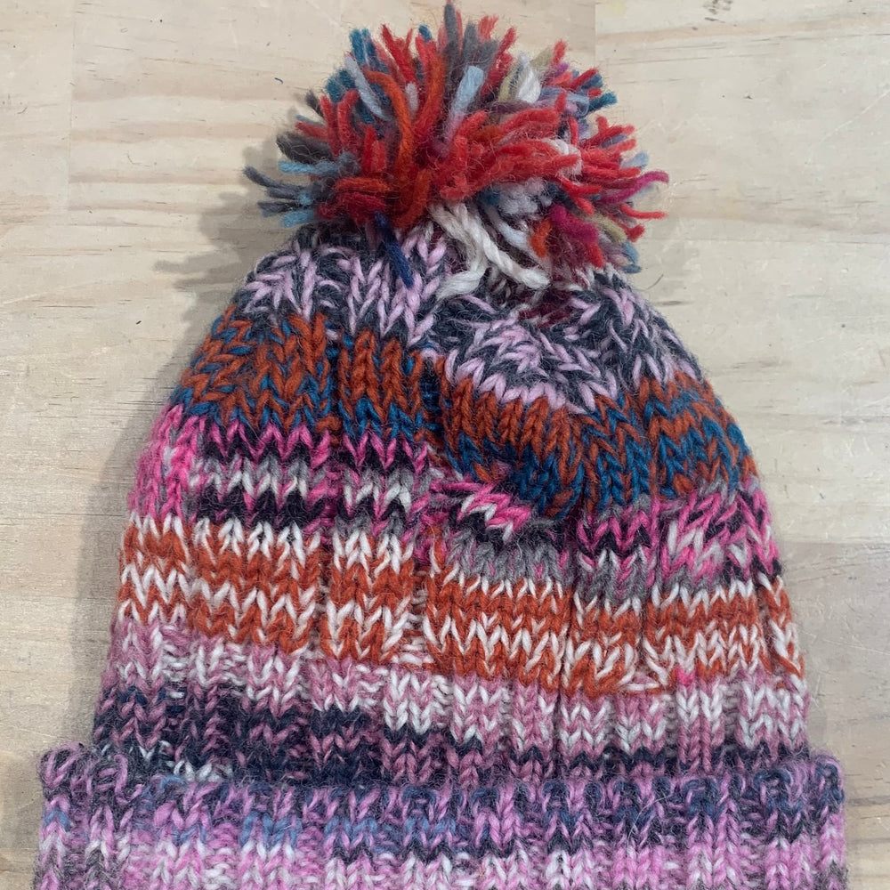 
                  
                    Load image into Gallery viewer, Surf Skate Pom Pom Beanie
                  
                