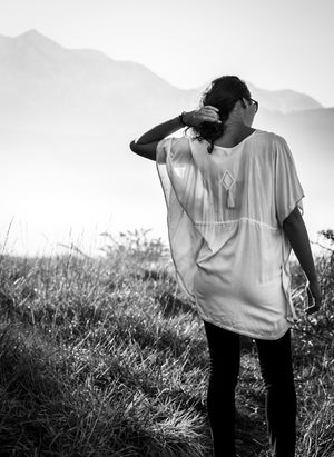 
                  
                    Load image into Gallery viewer, Kaftan Top
                  
                