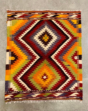 
                  
                    Load image into Gallery viewer, Turkish Rugs
                  
                