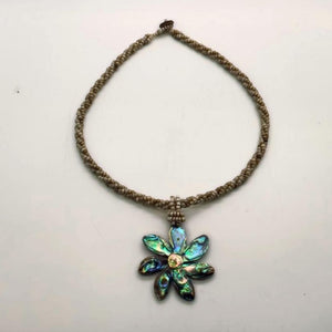 
                  
                    Load image into Gallery viewer, Paua Flower Necklace
                  
                