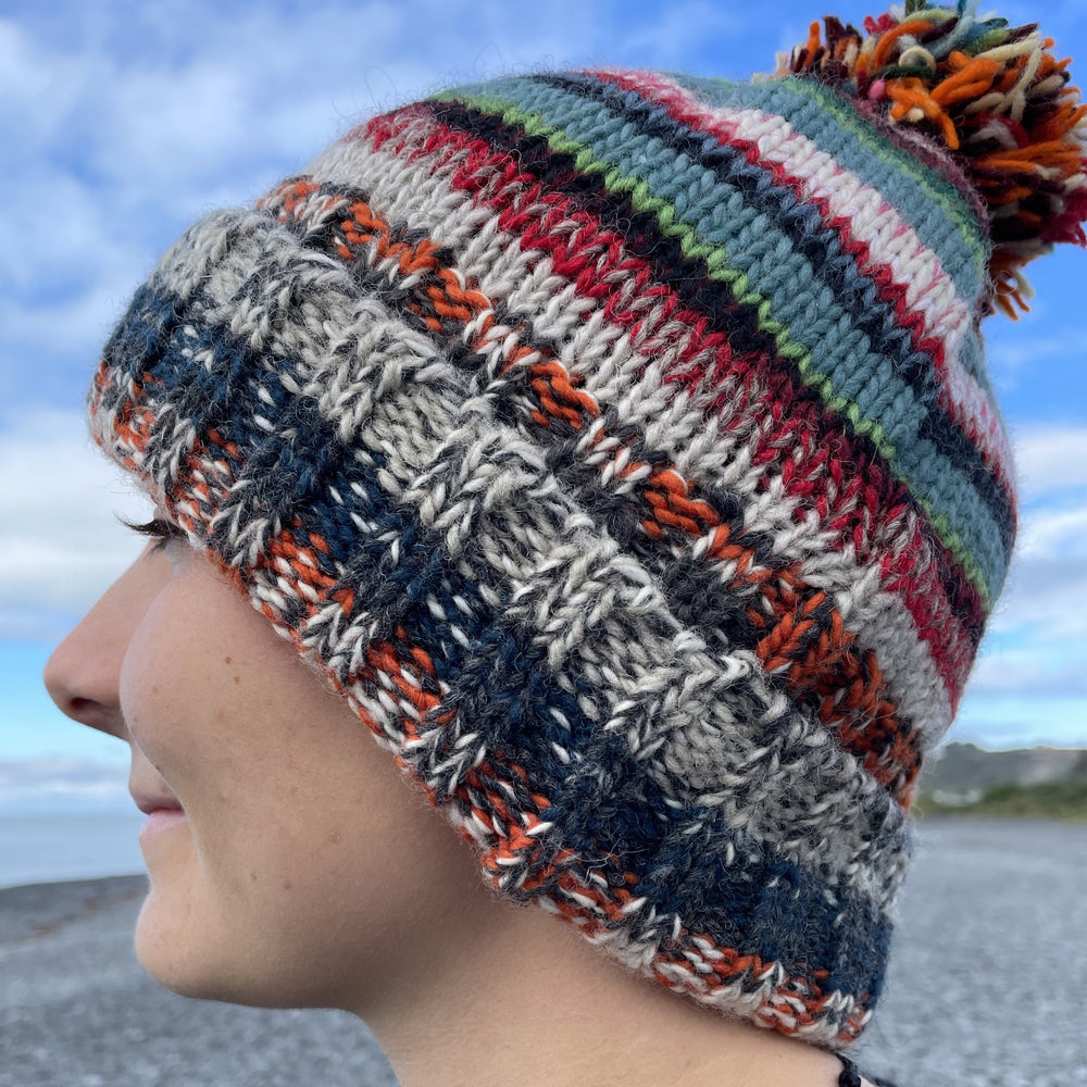 
                  
                    Load image into Gallery viewer, Pom Pom Beanie
                  
                