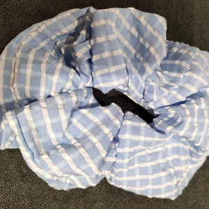
                  
                    Load image into Gallery viewer, Scrunchies
                  
                