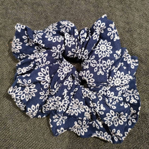 
                  
                    Load image into Gallery viewer, Scrunchies
                  
                