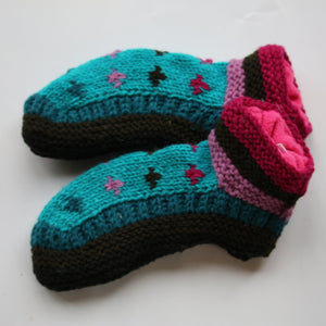 
                  
                    Load image into Gallery viewer, Slippers Autumn Tone
                  
                