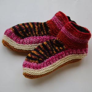 
                  
                    Load image into Gallery viewer, Slippers Autumn Tone
                  
                