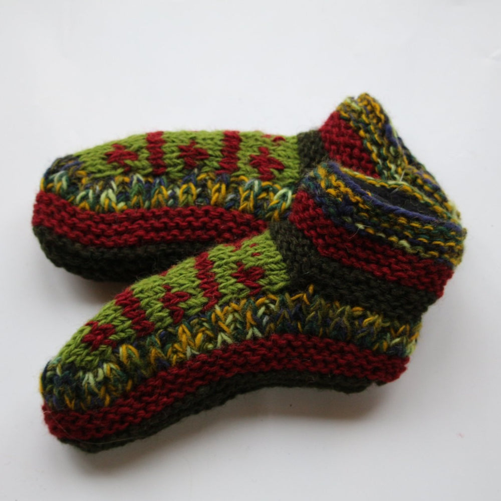
                  
                    Load image into Gallery viewer, Slippers Winter Tone
                  
                