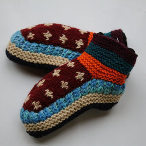 
                  
                    Load image into Gallery viewer, Slippers Winter Tone
                  
                