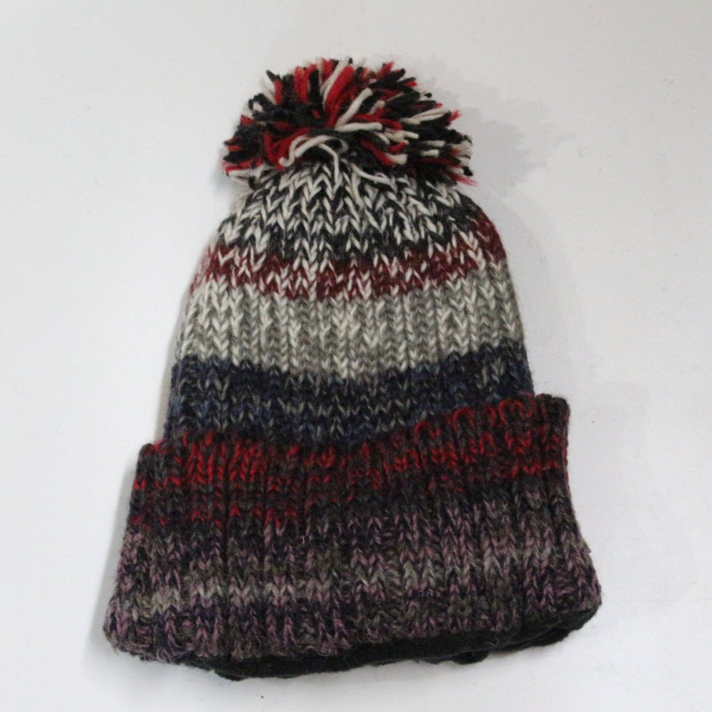 
                  
                    Load image into Gallery viewer, Snow Surf Pom Pom Beanie
                  
                
