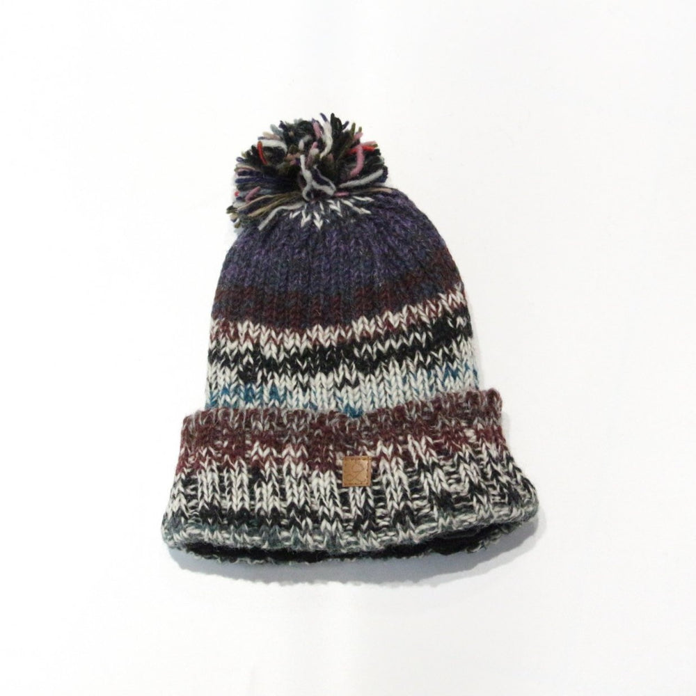
                  
                    Load image into Gallery viewer, Snow Surf Pom Pom Beanie
                  
                