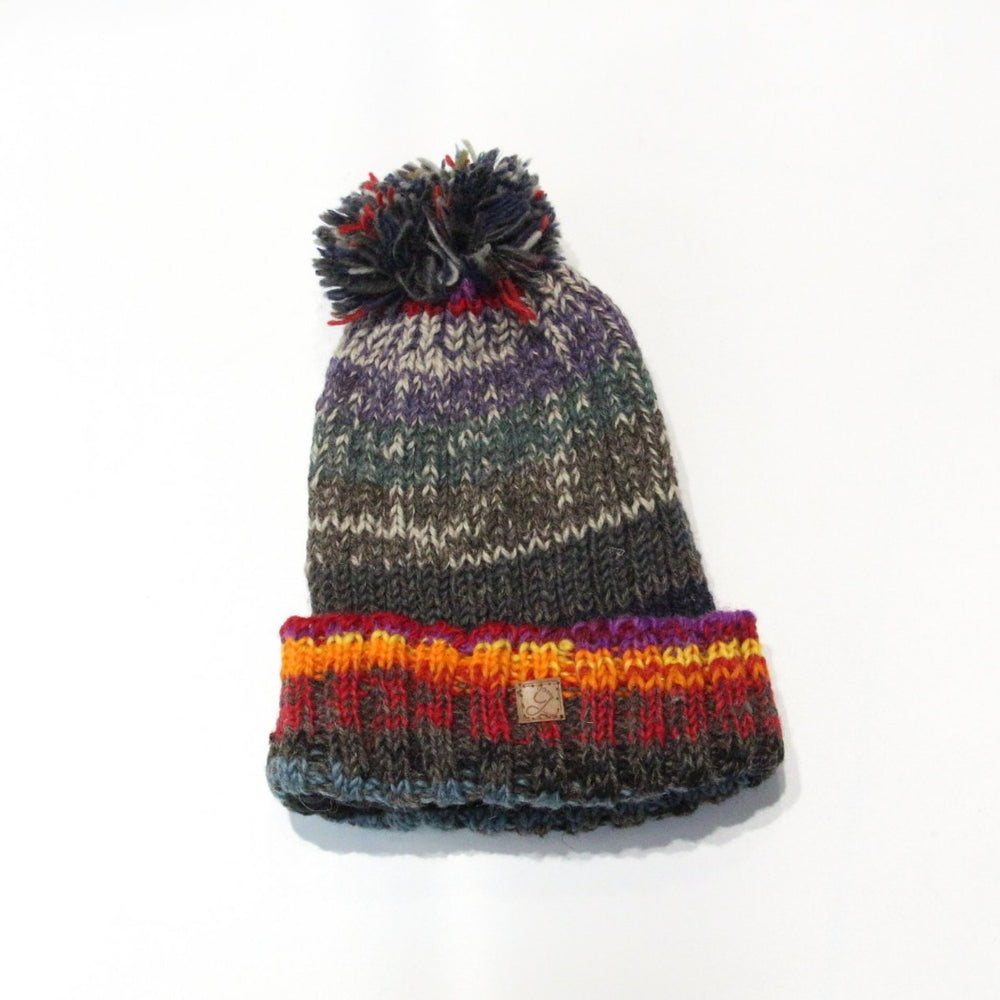 
                  
                    Load image into Gallery viewer, Snow Surf Pom Pom Beanie
                  
                
