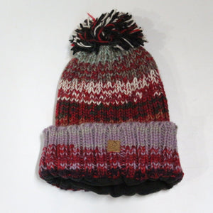 
                  
                    Load image into Gallery viewer, Snow Surf Pom Pom Beanie
                  
                