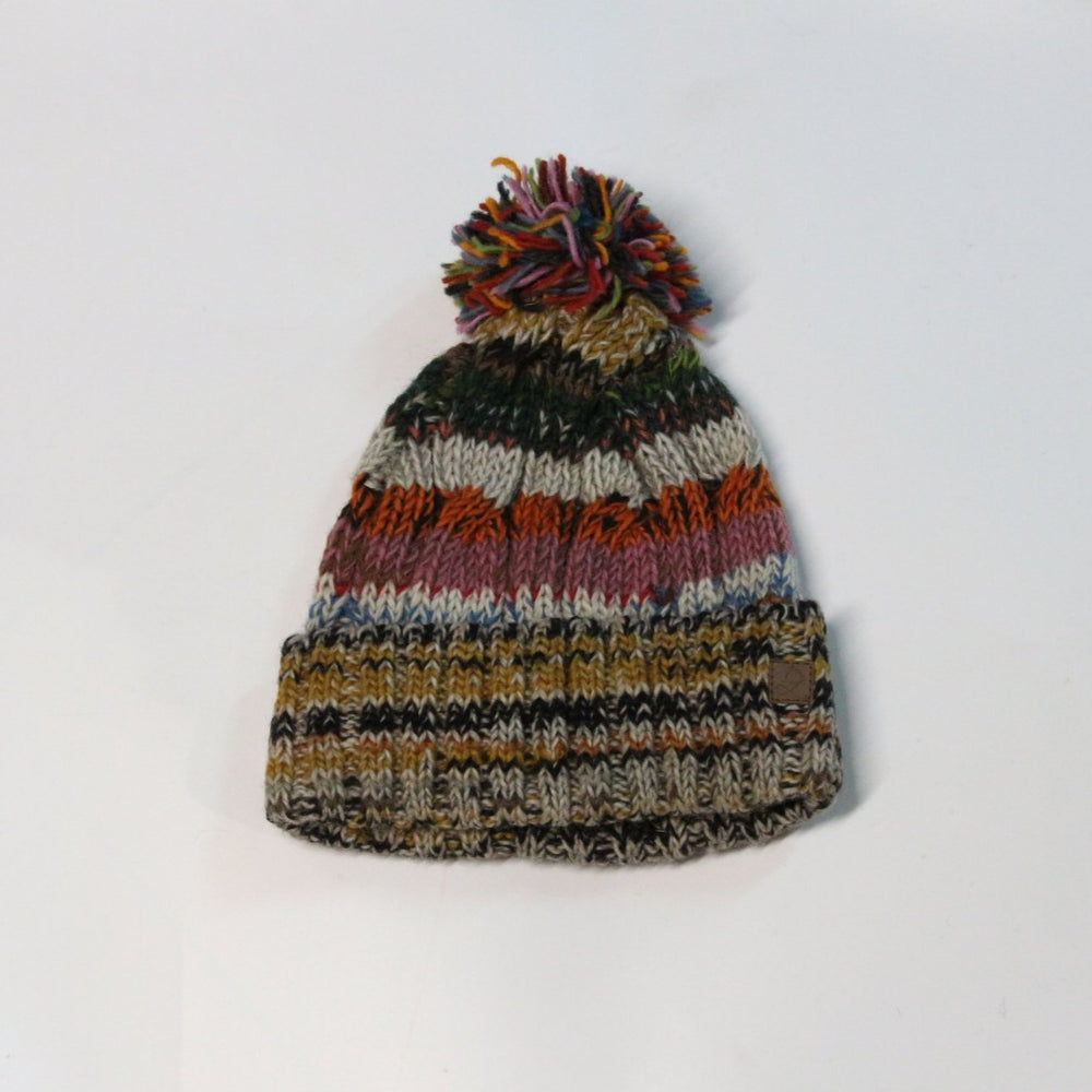 
                  
                    Load image into Gallery viewer, Surf Skate Pom Pom Beanie
                  
                