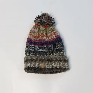 
                  
                    Load image into Gallery viewer, Surf Skate Pom Pom Beanie
                  
                