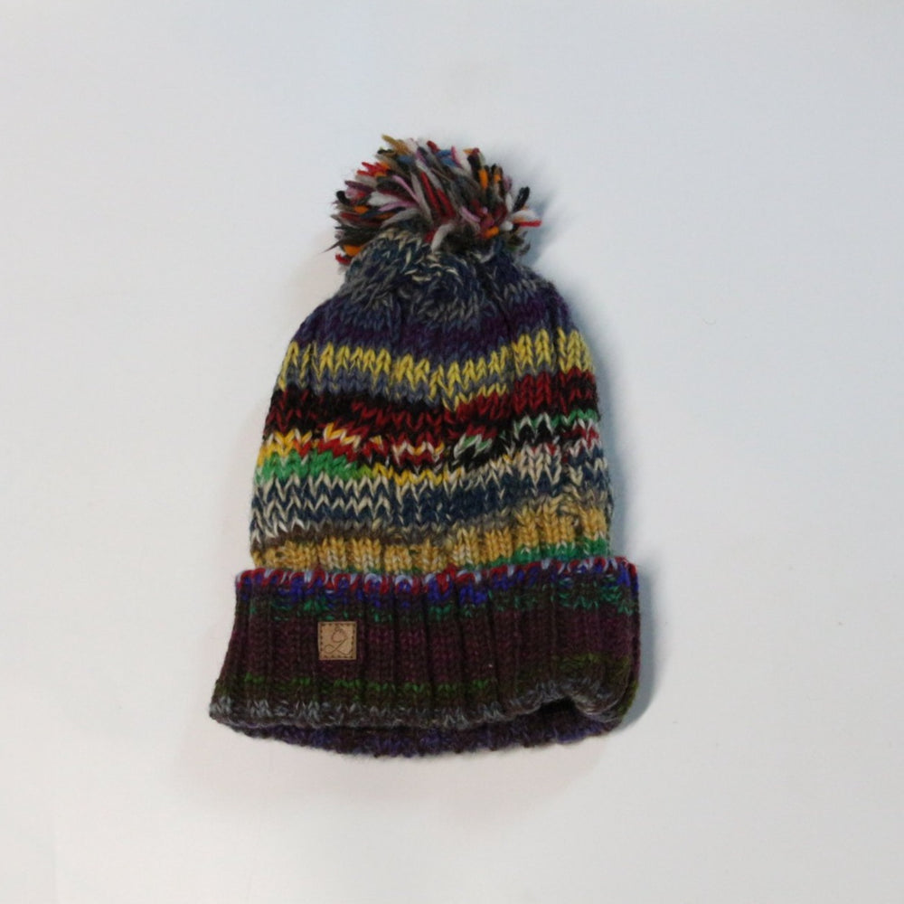 
                  
                    Load image into Gallery viewer, Surf Skate Pom Pom Beanie
                  
                