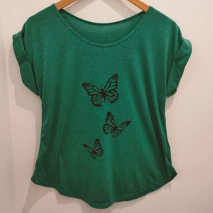 
                  
                    Load image into Gallery viewer, T Shirt Butterfly
                  
                