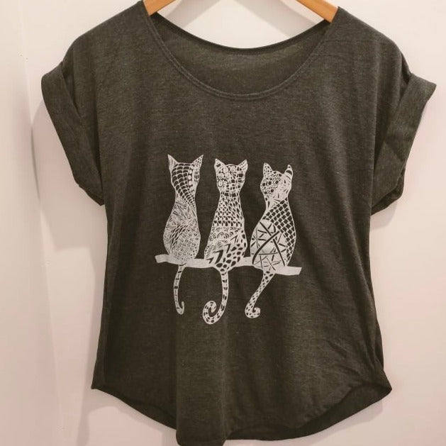
                  
                    Load image into Gallery viewer, T Shirt Cat
                  
                