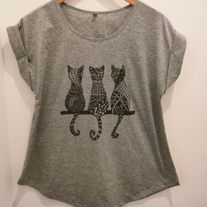 
                  
                    Load image into Gallery viewer, T Shirt Cat
                  
                