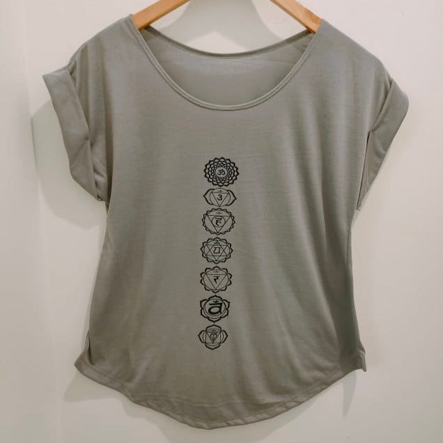 
                  
                    Load image into Gallery viewer, T Shirt Chakra
                  
                