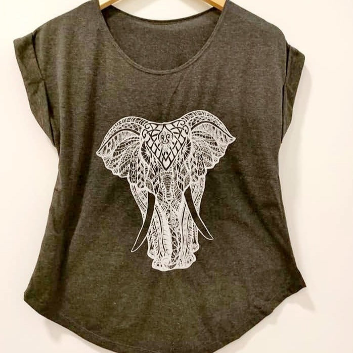 
                  
                    Load image into Gallery viewer, T Shirt Elephant
                  
                