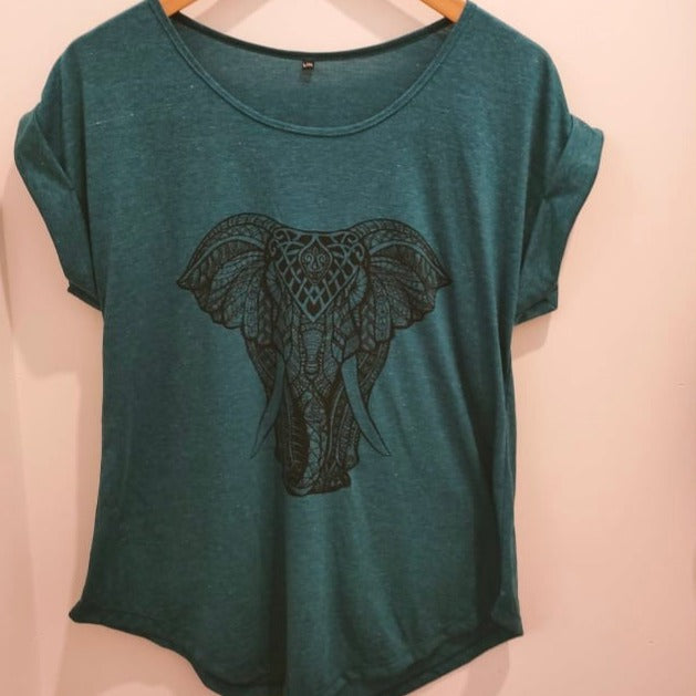 
                  
                    Load image into Gallery viewer, T Shirt Elephant
                  
                