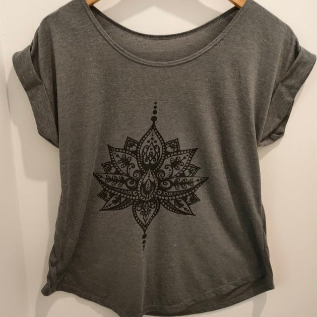 
                  
                    Load image into Gallery viewer, T Shirt  Mandala
                  
                