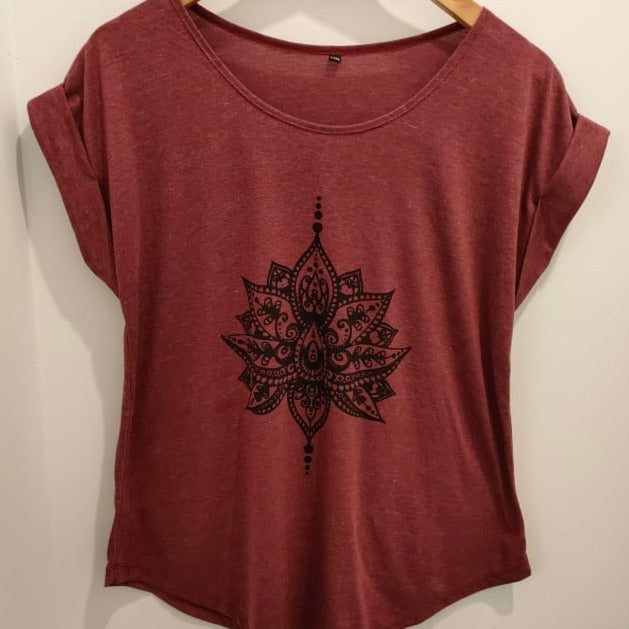 
                  
                    Load image into Gallery viewer, T Shirt  Mandala
                  
                