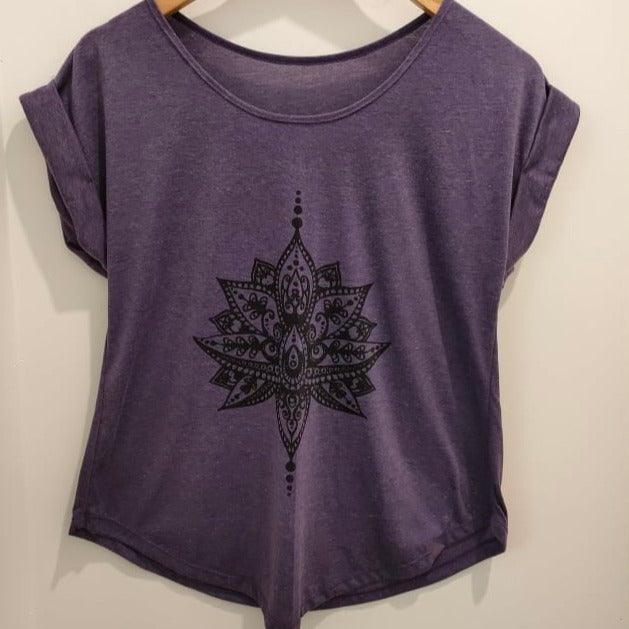 
                  
                    Load image into Gallery viewer, T Shirt  Mandala
                  
                