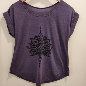 
                  
                    Load image into Gallery viewer, T Shirt  Mandala
                  
                