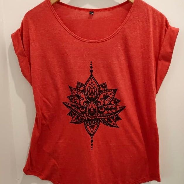 
                  
                    Load image into Gallery viewer, T Shirt  Mandala
                  
                